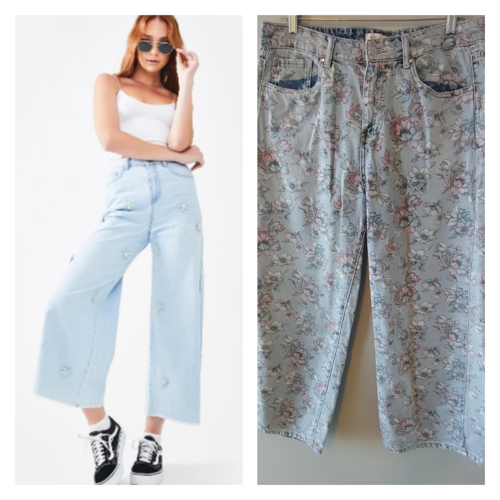 Molly Bracken Cropped Floral Print Wide Leg Jeans.